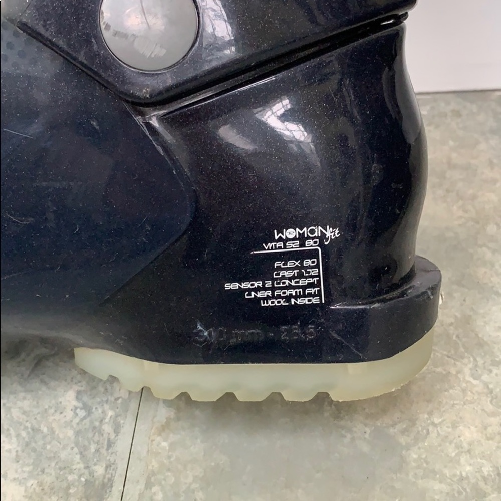 Rossignol Women’s Ski Boots. Women’s Size 9.5. - Picture 5 of 5